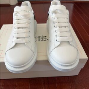 Alexander McQueen White and Black Men's Sneakers